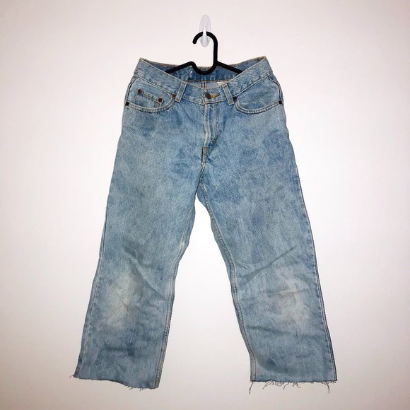 Levi's 550 Relaxed Fit Light Wash Raw Hem Jeans - Picture 1 of 8